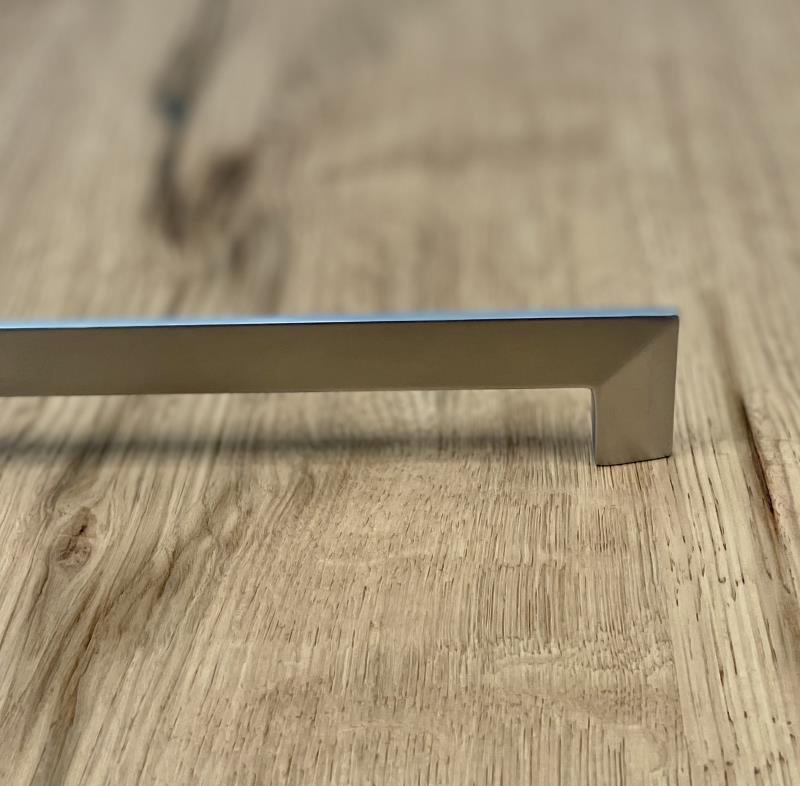 Möbelgriff Chrom matt BA 256 mm Gunnar