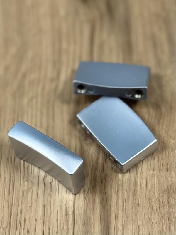 Möbelgriff Chrom matt BA 32 mm Inga