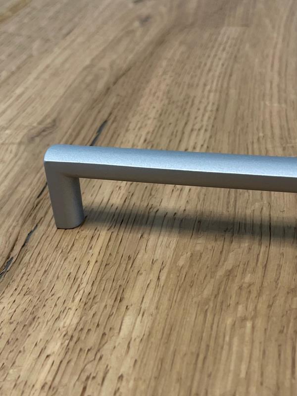 Möbelgriff Silber BA 192 mm Magnus