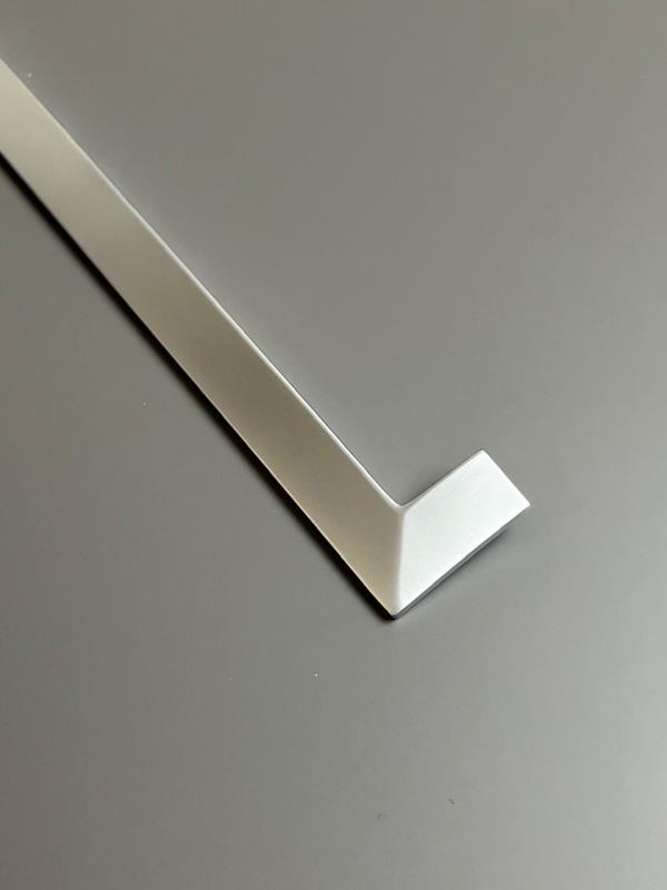 Möbelgriff Chrom matt BA 256 mm Gunnar